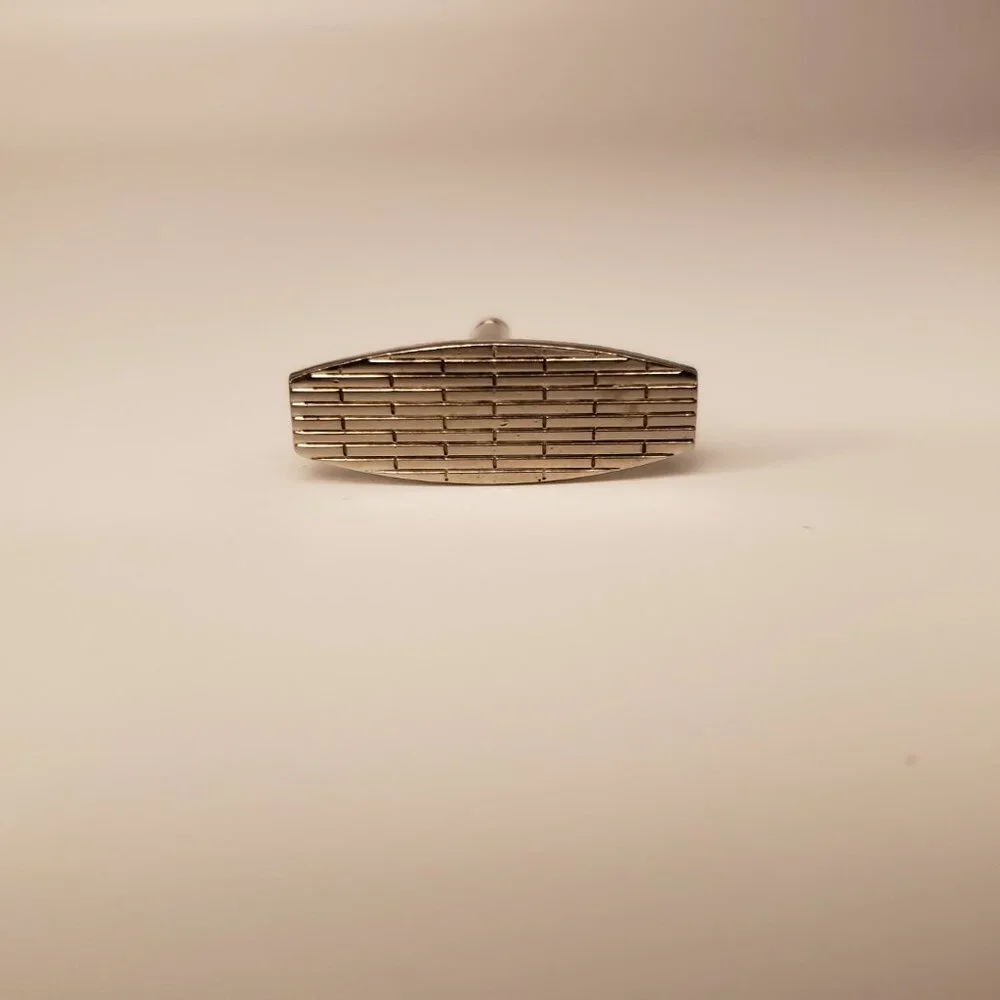 Men's Silvertone Cufflinks Tie Clip Bar Set Brick Wall Masonry Geometric Pattern